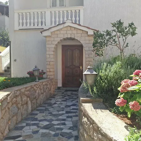 Apartmán Lavanda *